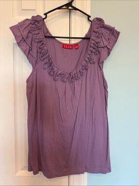 ELLE Lavender Ruffle Scoop Neck Tank Top